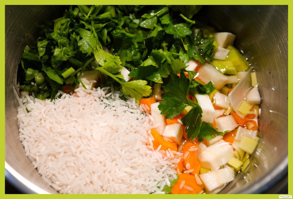 Gemüsesuppe mit Reis